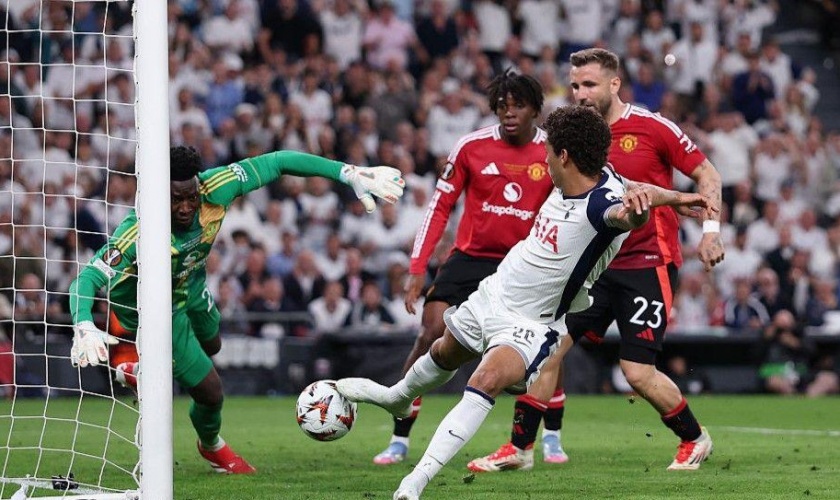 Manchester United F.C. vs Tottenham Hotspur F.C. Prediction 7 February 2026