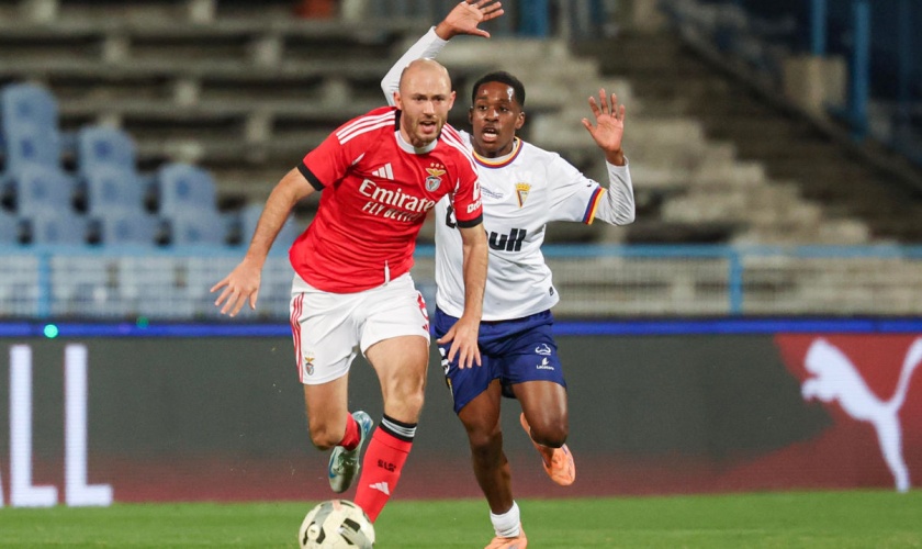AFC Ajax vs S.L. Benfica Prediction 25 November 2025