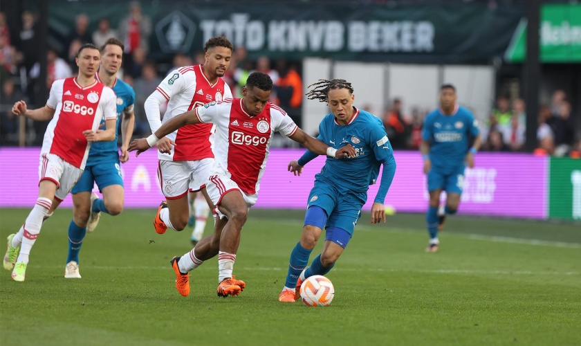 AFC Ajax vs PSV Eindhoven Prediction 3 February 2024