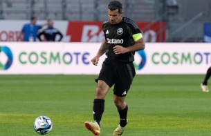 Betano Celebrates Euro 2004 Anniversary with Spectacular Legends Match!