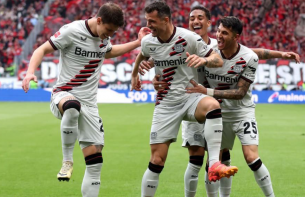 Bayer 04 Leverkusen vs Eintracht Frankfurt Prediction 19 October 2024