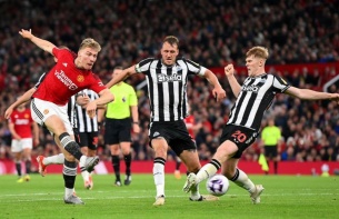Manchester United F.C. vs Newcastle United F.C. Prediction 26 December 2025