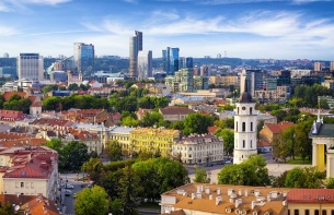 Lithuania Begins Phased Ban on Gambling Advertising Ahead of 2028 Deadline