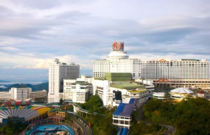 S&P Flags Genting’s Expansion Plans as Credit Risk, Outlook Cut to Negative